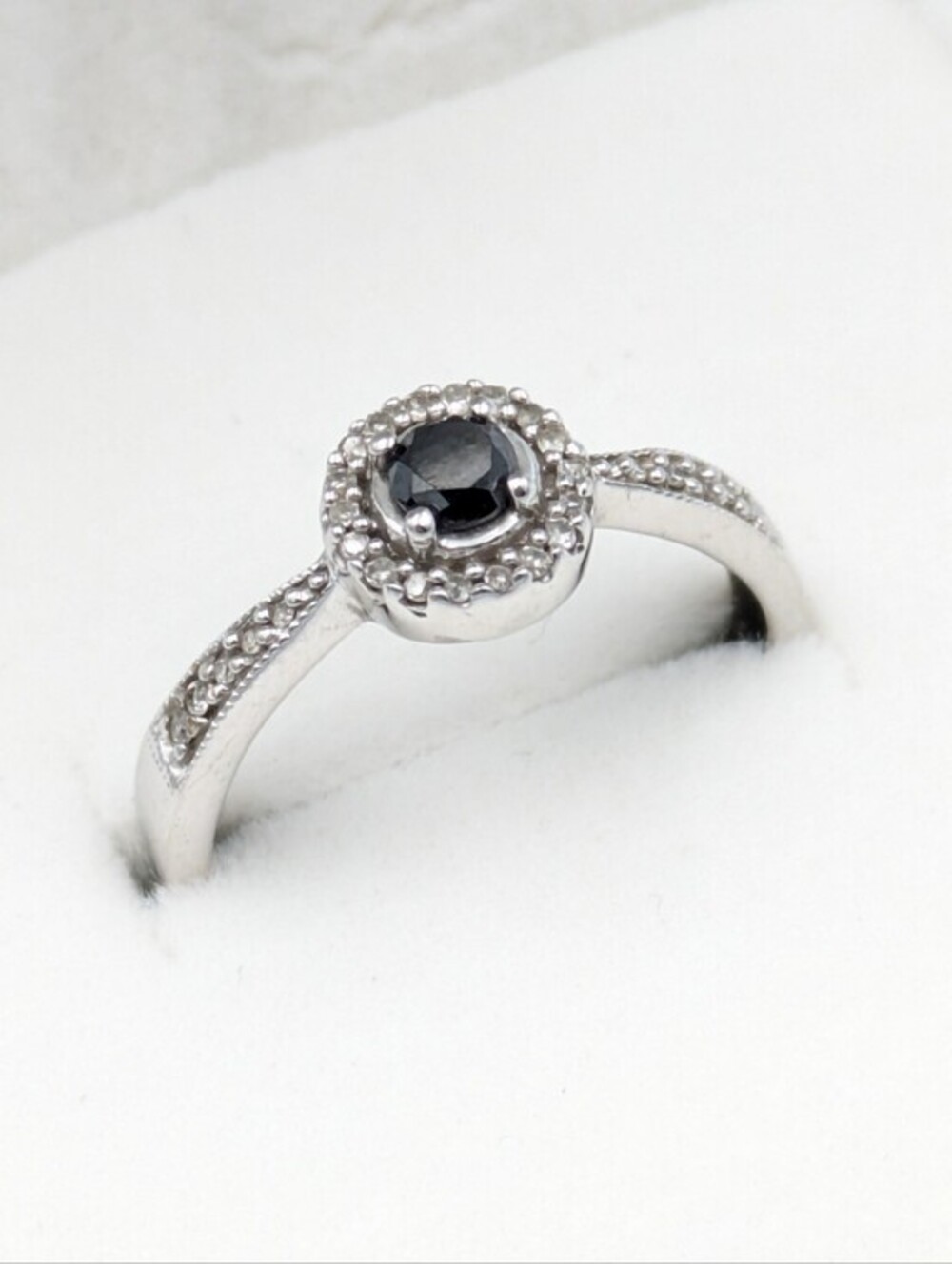 White gold 10k diamond and black diamond halo ring - Picture 11 of 11